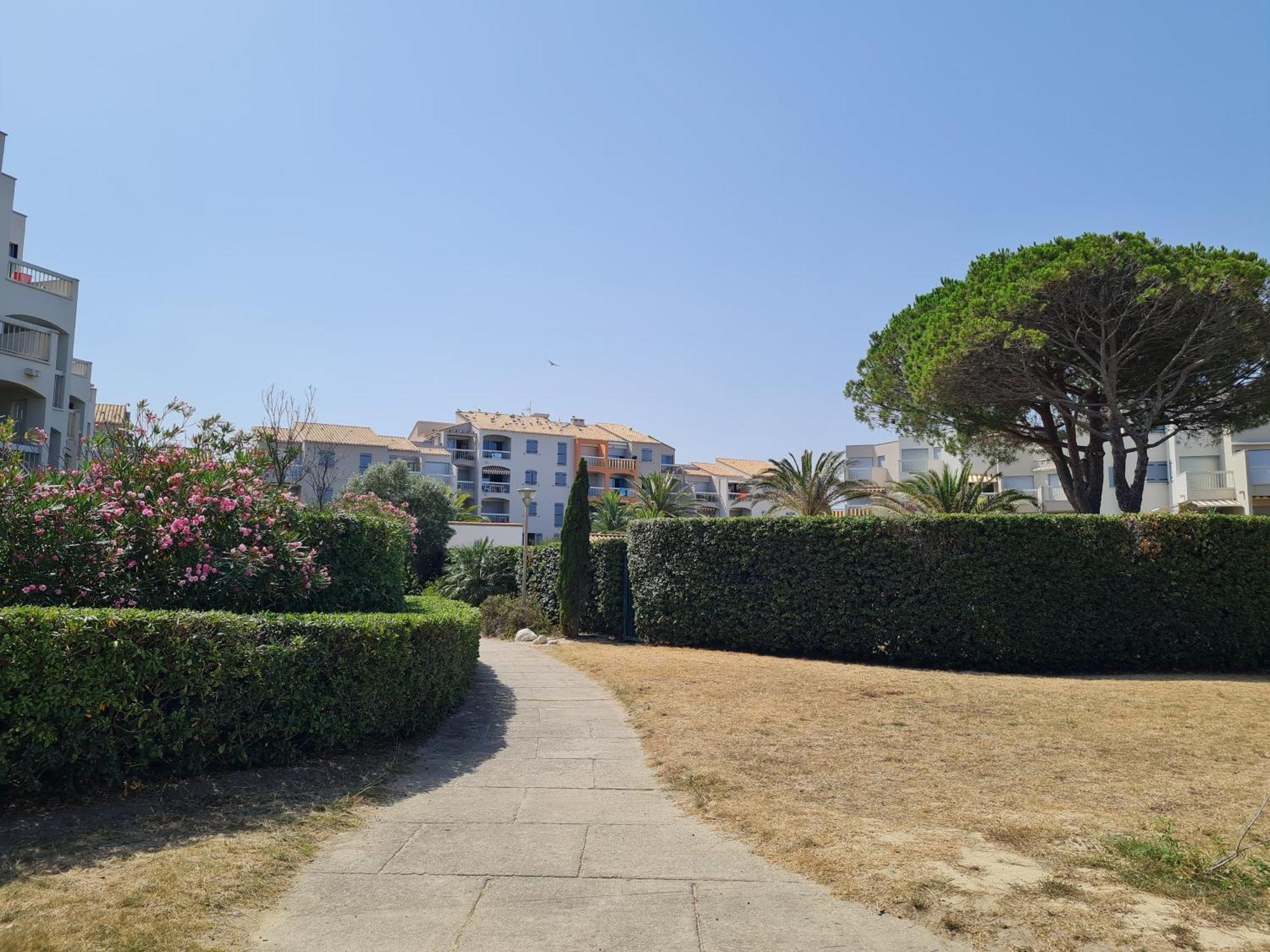 Magnifique Vue Mer Pour Ce T2 Avec Piscine Saint-Cyprien  Buitenkant foto