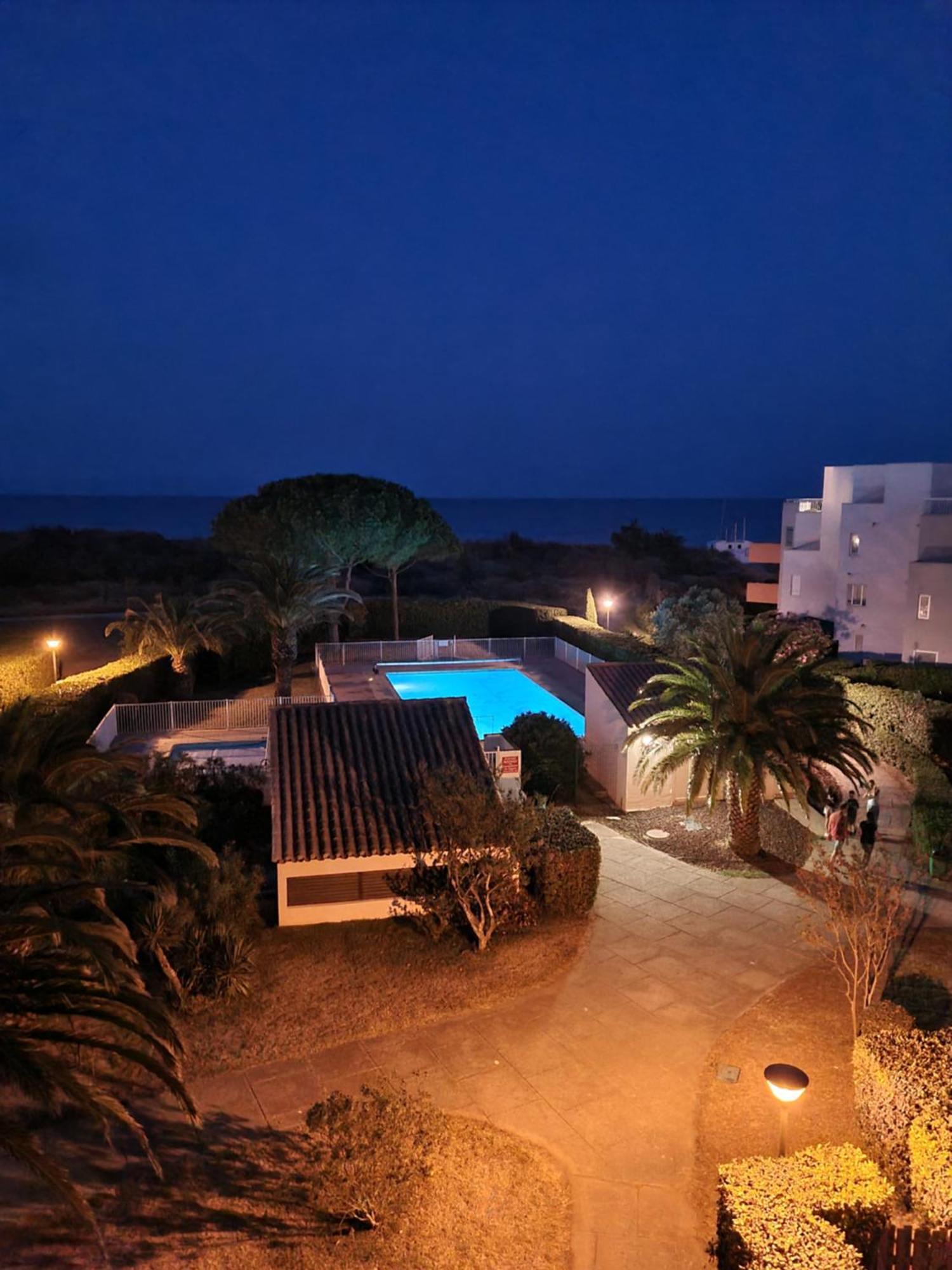 Magnifique Vue Mer Pour Ce T2 Avec Piscine Saint-Cyprien  Buitenkant foto